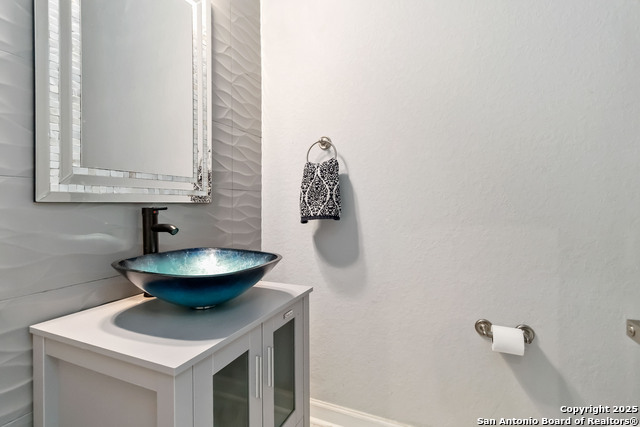 Image 30 of 38 For 3810 Nublado