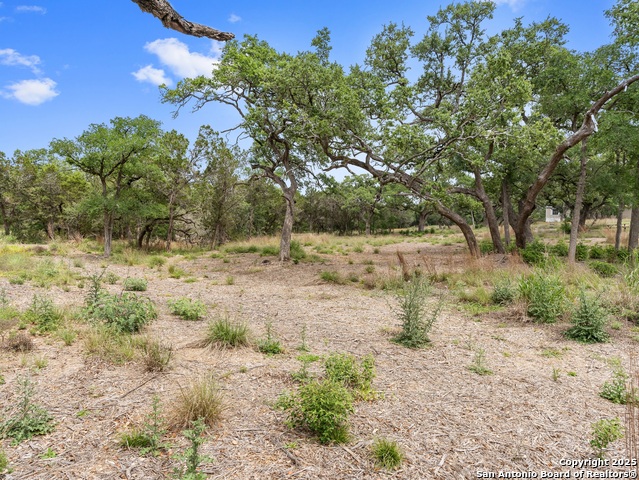 Image 4 of 32 For 504 Oak Grove