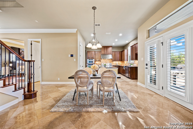 Image 14 of 61 For 8202 Plum Valley