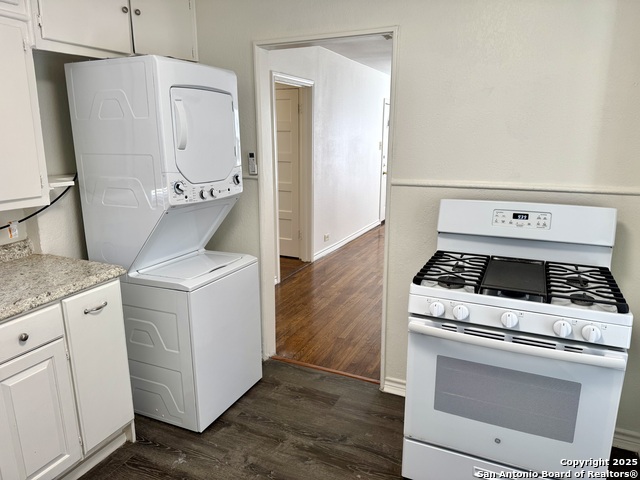 Image 6 of 24 For 513 Eleanor  