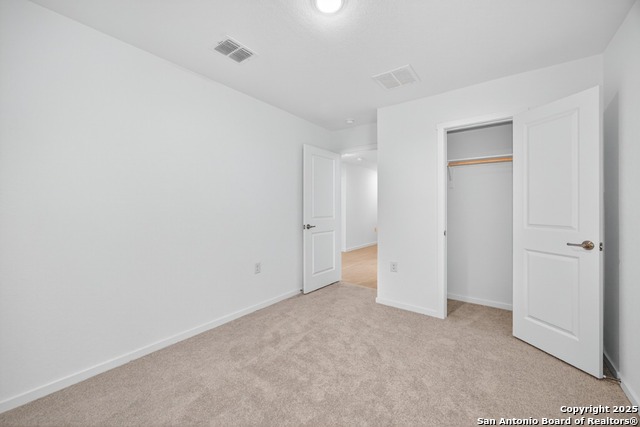 Image 19 of 27 For 8830 Pyron Pl