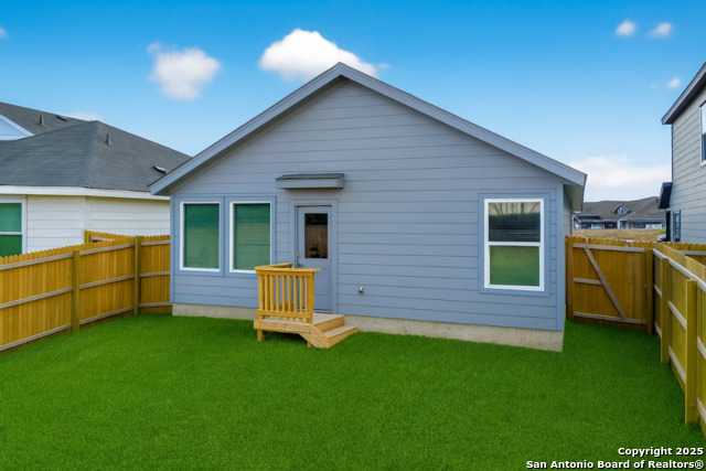 Image 22 of 27 For 8830 Pyron Pl