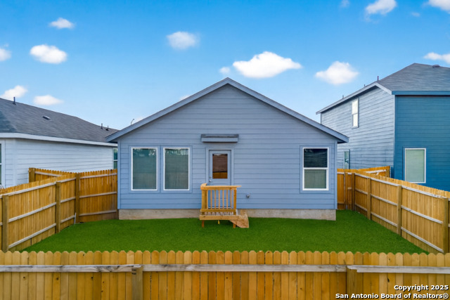 Image 23 of 27 For 8830 Pyron Pl