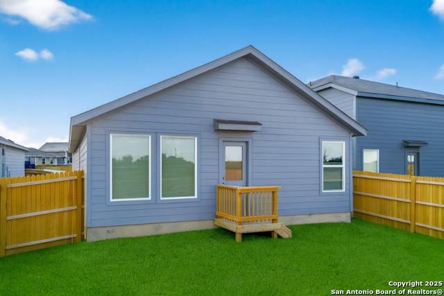 Image 25 of 27 For 8830 Pyron Pl