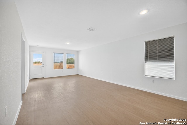 Image 5 of 27 For 8830 Pyron Pl