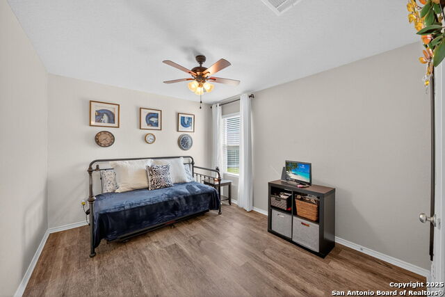 Image 18 of 27 For 14911 Cologne Mill