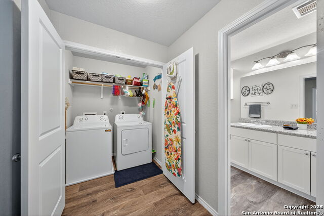 Image 19 of 27 For 14911 Cologne Mill