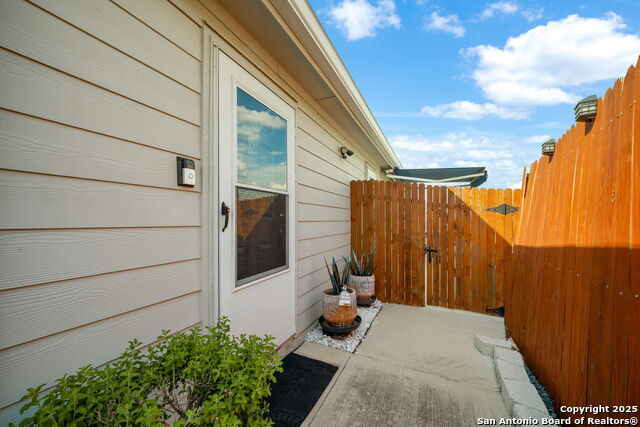 Image 4 of 27 For 14911 Cologne Mill