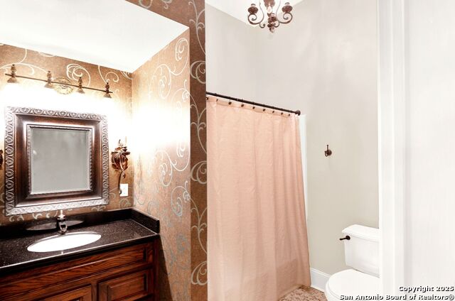 Listing photo id 16 for 914 Gentilz  