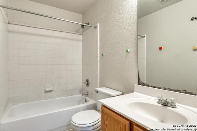 Image 24 of 33 For 6135 Donely Pl