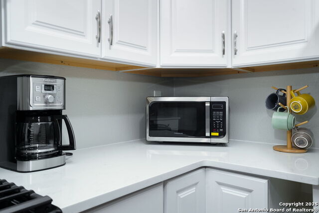 Listing photo id 13 for 119 Park