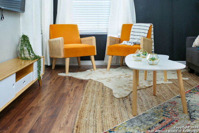 Listing photo id 22 for 119 Park