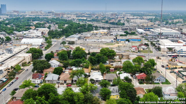 Listing photo id 38 for 119 Park