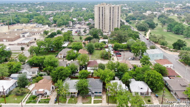 Listing photo id 39 for 119 Park