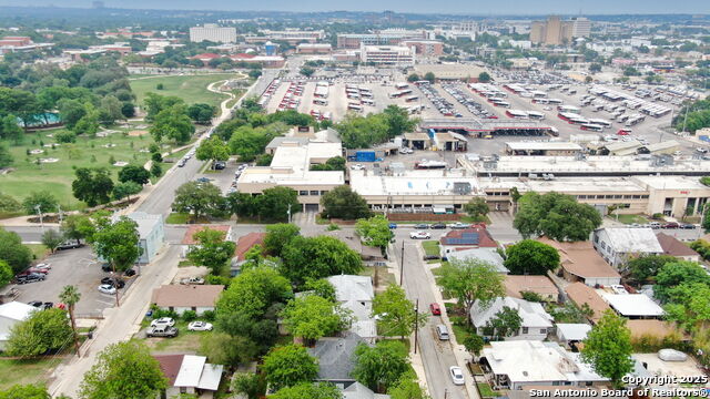 Listing photo id 40 for 119 Park
