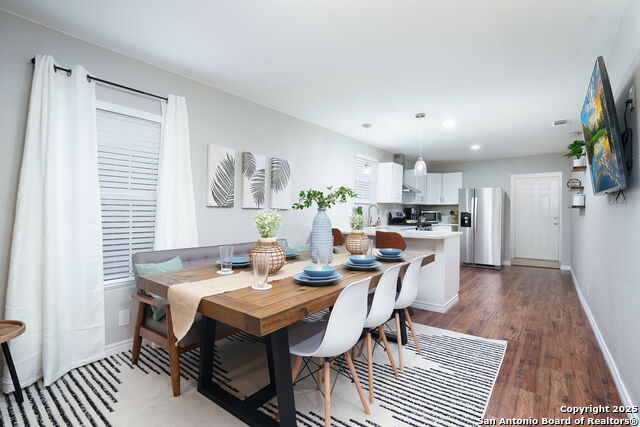 Listing photo id 7 for 119 Park