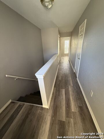 Image 9 of 14 For 4918 Ali Ave #2