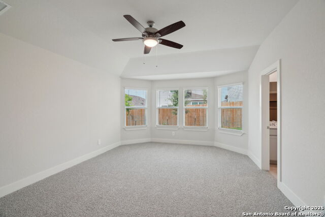 Image 17 of 35 For 14527 Rainwater Trail