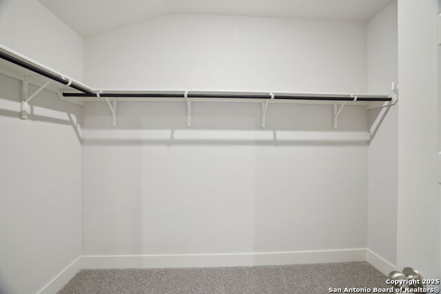 Image 19 of 35 For 14527 Rainwater Trail