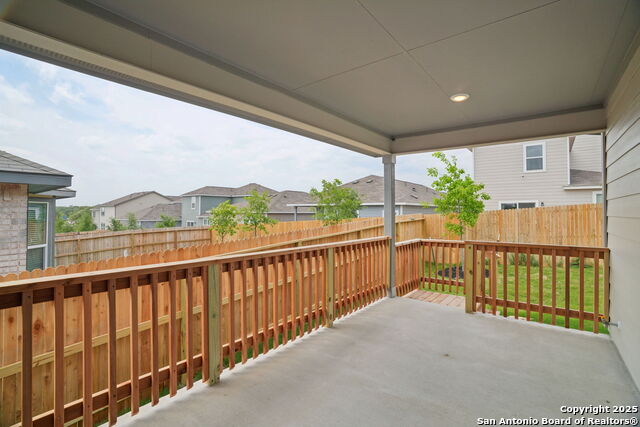 Image 31 of 35 For 14527 Rainwater Trail