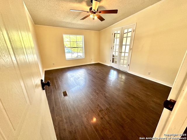 Image 13 of 34 For 286 Valley View