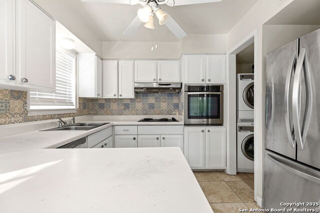 Image 14 of 26 For 8715 Starcrest  26