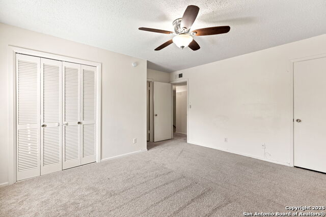 Image 18 of 26 For 8715 Starcrest  26