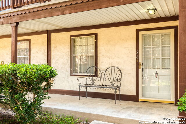 Image 2 of 26 For 8715 Starcrest  26