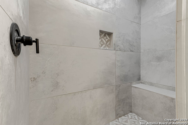 Image 27 of 49 For 1209 Avenue K