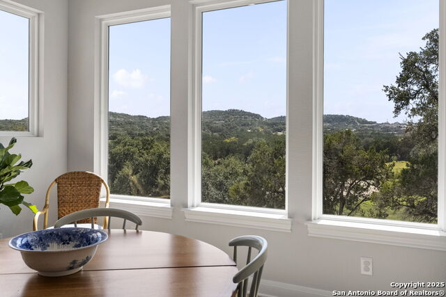 Image 21 of 36 For 28403 Vario Ln