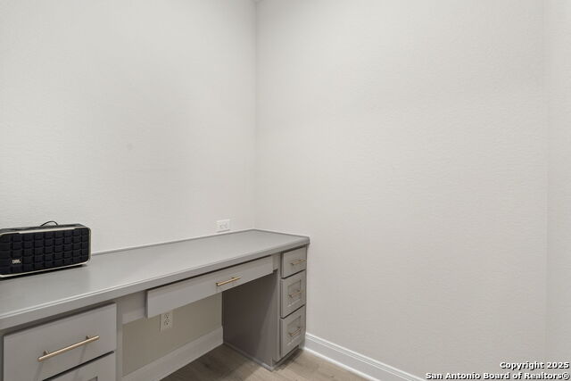 Image 35 of 36 For 28403 Vario Ln