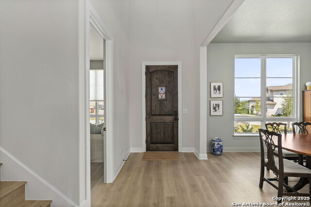 Image 6 of 36 For 28403 Vario Ln