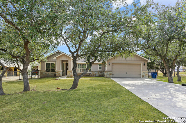 Details for 1572 Cougar  , Canyon Lake, TX 78133