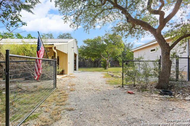 Image 29 of 35 For 1572 Cougar  