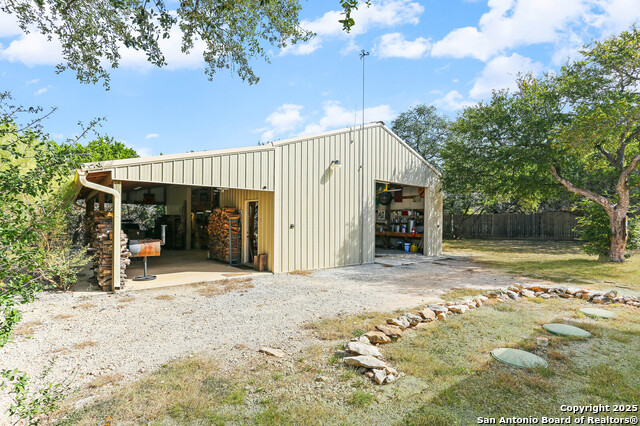 Image 30 of 35 For 1572 Cougar  