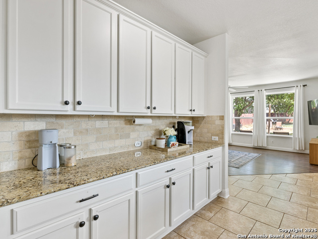 Image 14 of 48 For 22438 Akin Fawn