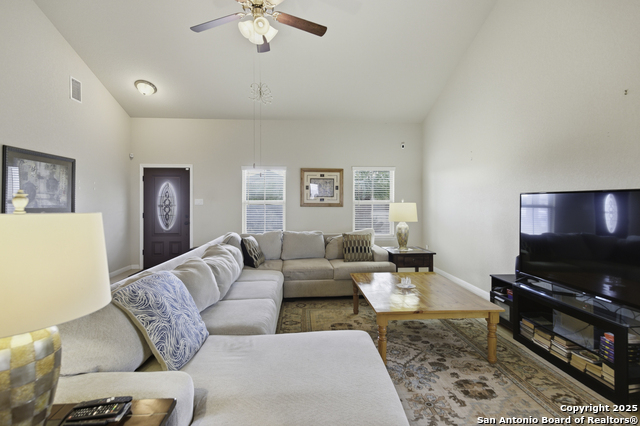 Image 6 of 17 For 2615 Diamondback