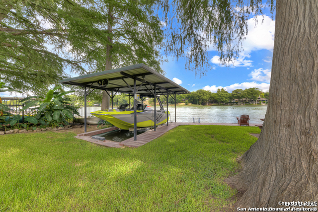 Details for 1321 Zipp E, New Braunfels, TX 78130