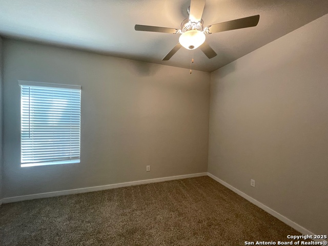 Image 36 of 37 For 8318 Runner Cove  101