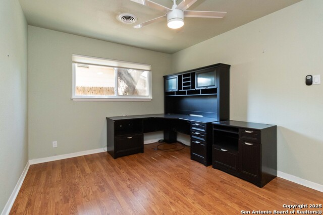 Image 13 of 15 For 9815 Lantana