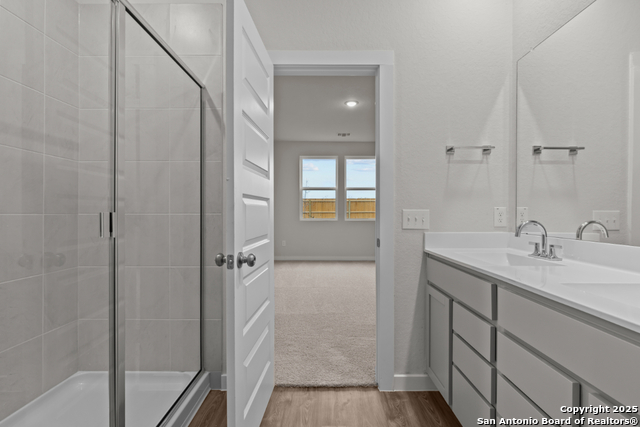 Image 7 of 21 For 15522 Doublecreek Dr