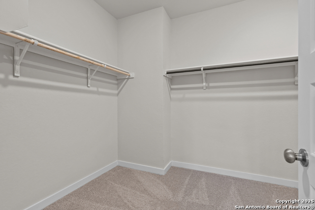 Image 9 of 21 For 15522 Doublecreek Dr