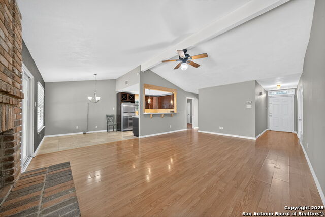 Listing photo id 16 for 824 Garden Meadow