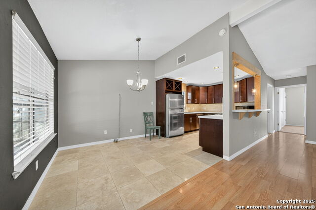 Listing photo id 20 for 824 Garden Meadow