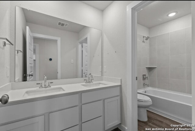 Image 2 of 21 For 15514 Doublecreek Dr