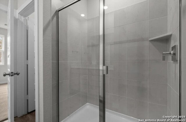 Image 7 of 21 For 15514 Doublecreek Dr