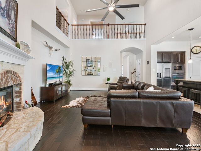 Listing photo id 12 for 25715 Stormy Ridge