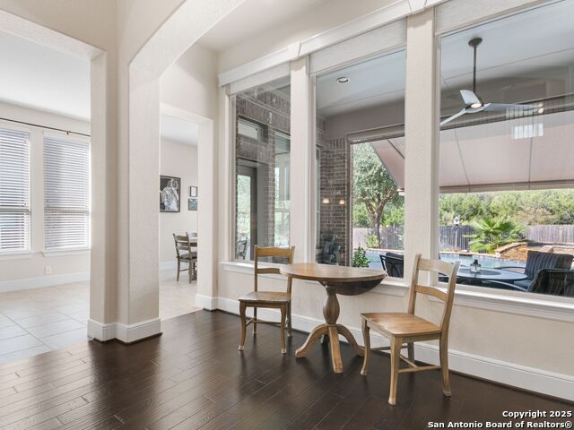 Listing photo id 15 for 25715 Stormy Ridge