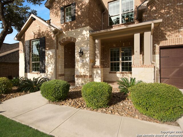 Listing photo id 2 for 25715 Stormy Ridge