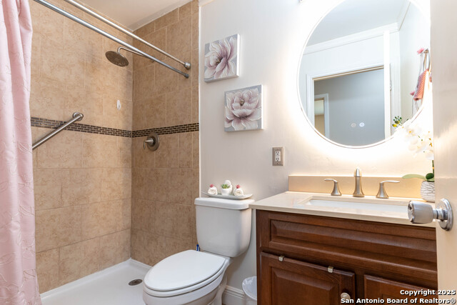 Image 22 of 29 For 6635 Spring Hollow